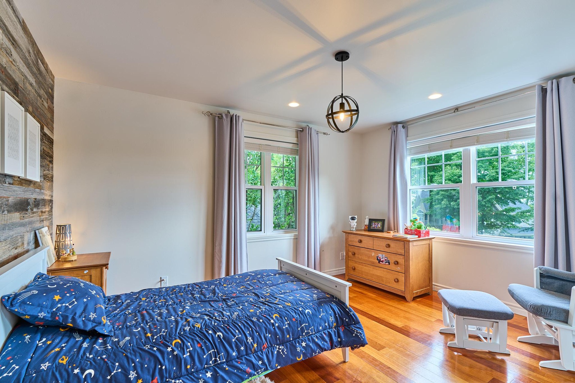 Chambre secondaire — 726 Chardonnerets